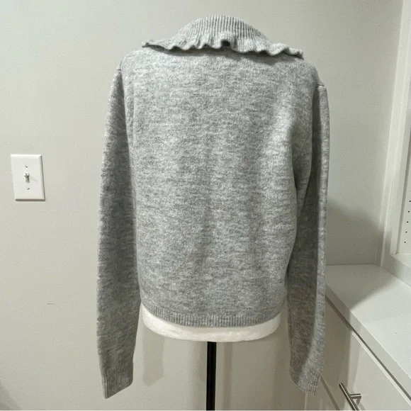 NWT Anthropologie Self Contrast Ainsley Ruffle Collar Cardigan Sweater Gray Boho - Picture 7 of 12